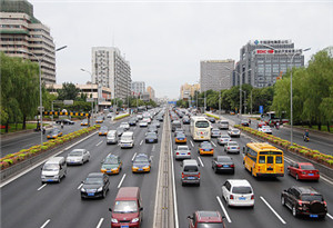 公安部发布暑期汛期道路交通安全预警