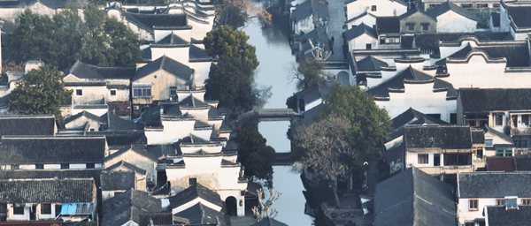 连红绿灯都会随“车”应变南浔交警携手海康威视打造智慧交通