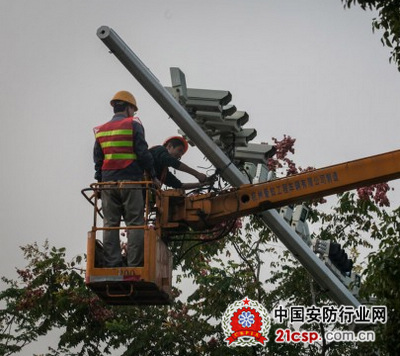 上海市友谊路克山路“麻雀探头群”已被拆除