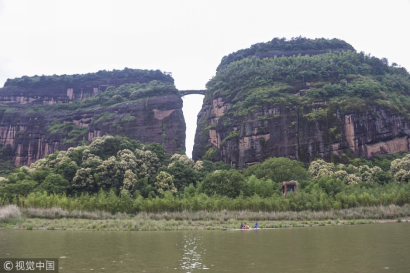 龙虎山与青年同行 传统景区的智慧旅游新探索